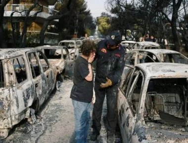 Μετά το σάλο υπέγραψαν χθες το επίδομα πρώτης ανάγκης στους πυρόπληκτους